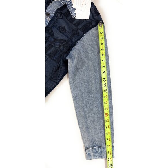 Levis Made Crafted Denim Trucker Jacket Size L French Tulle Embroidered Lace - Picture 9 of 11